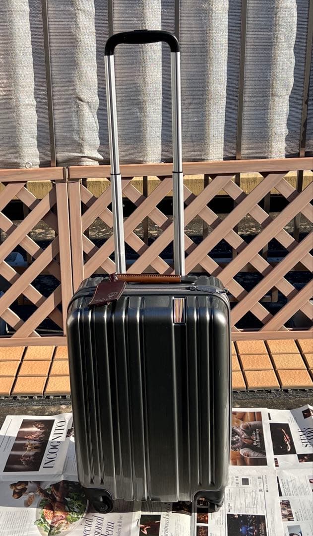 ポールスミス Happy trip スーツケース キャリーケース 22リットル