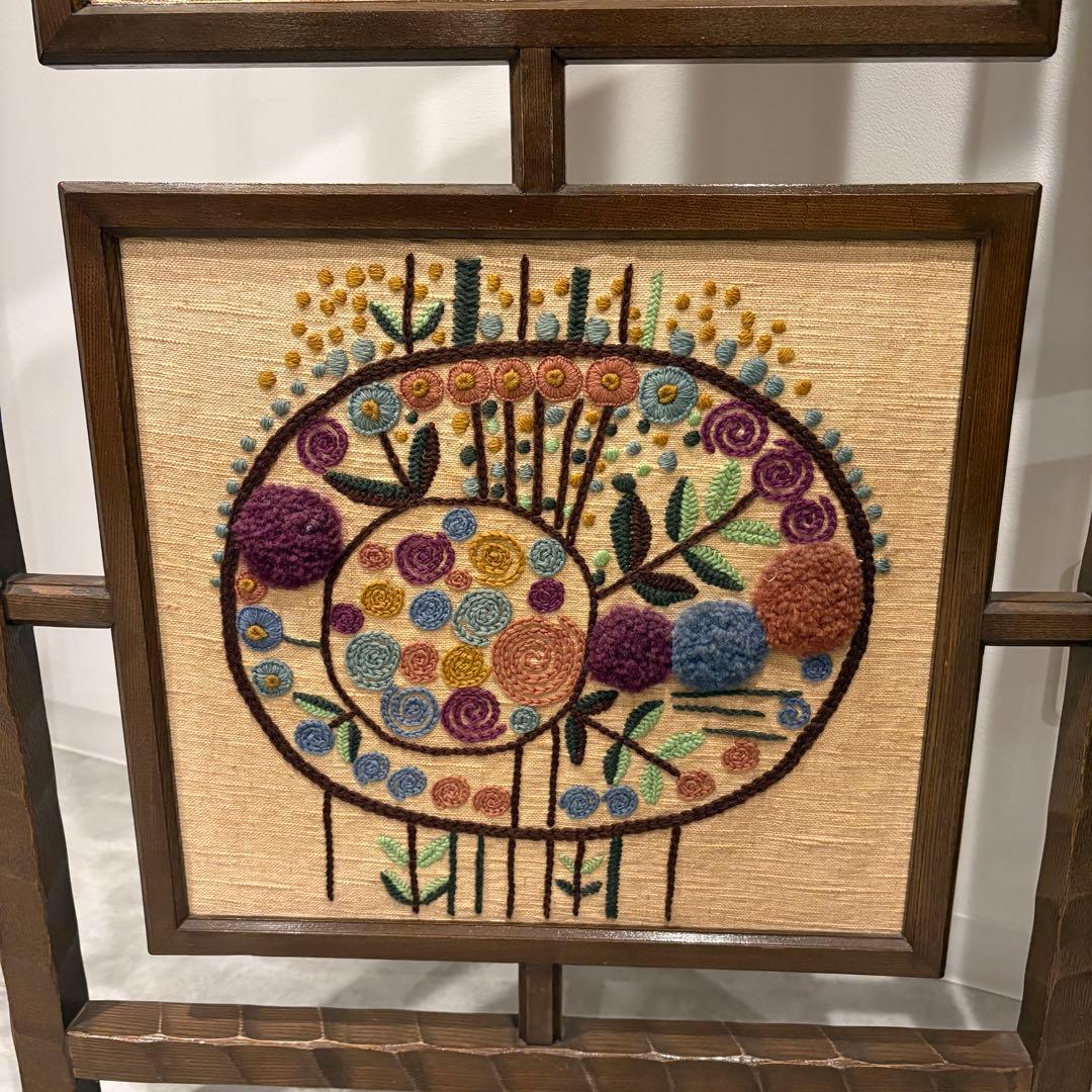 幾何学模様 アートパネル 衝立 アート レトロ 刺繍