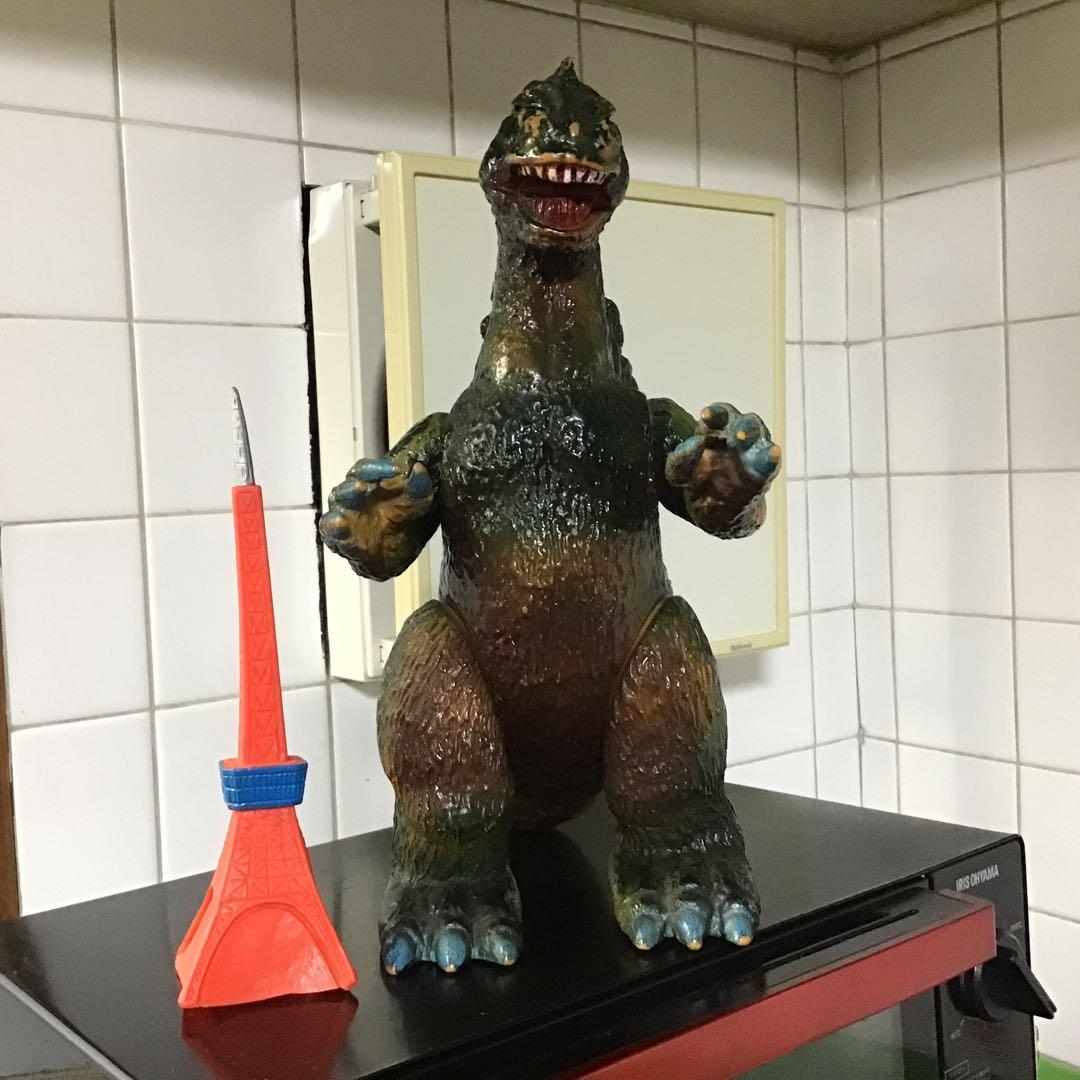 ブルマァク 当時物　ジャイアントゴジラ　約30cm 東京タワー付き　プロフ必読