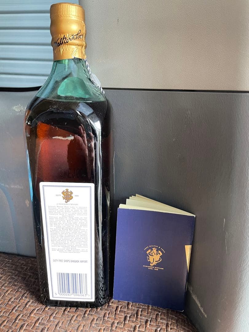 未開栓）ジョニーウォーカーブルーラベル750ml