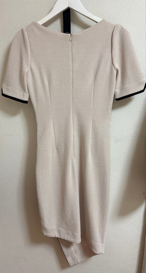 ジャンマクレーン アシメントリー 膝丈 ドレス