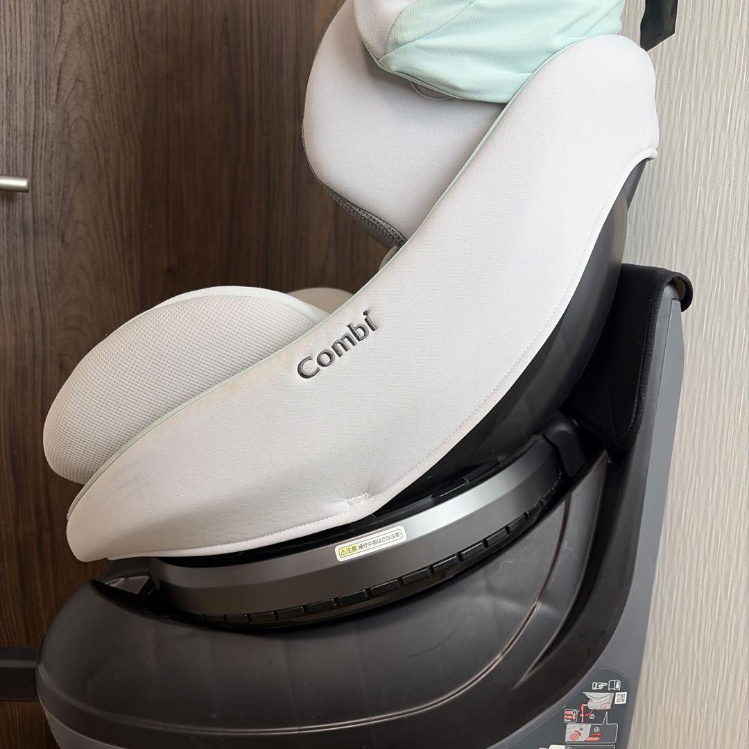 Combi コンビ　クルムーヴ スマート JL-590 車用チャイルドシート