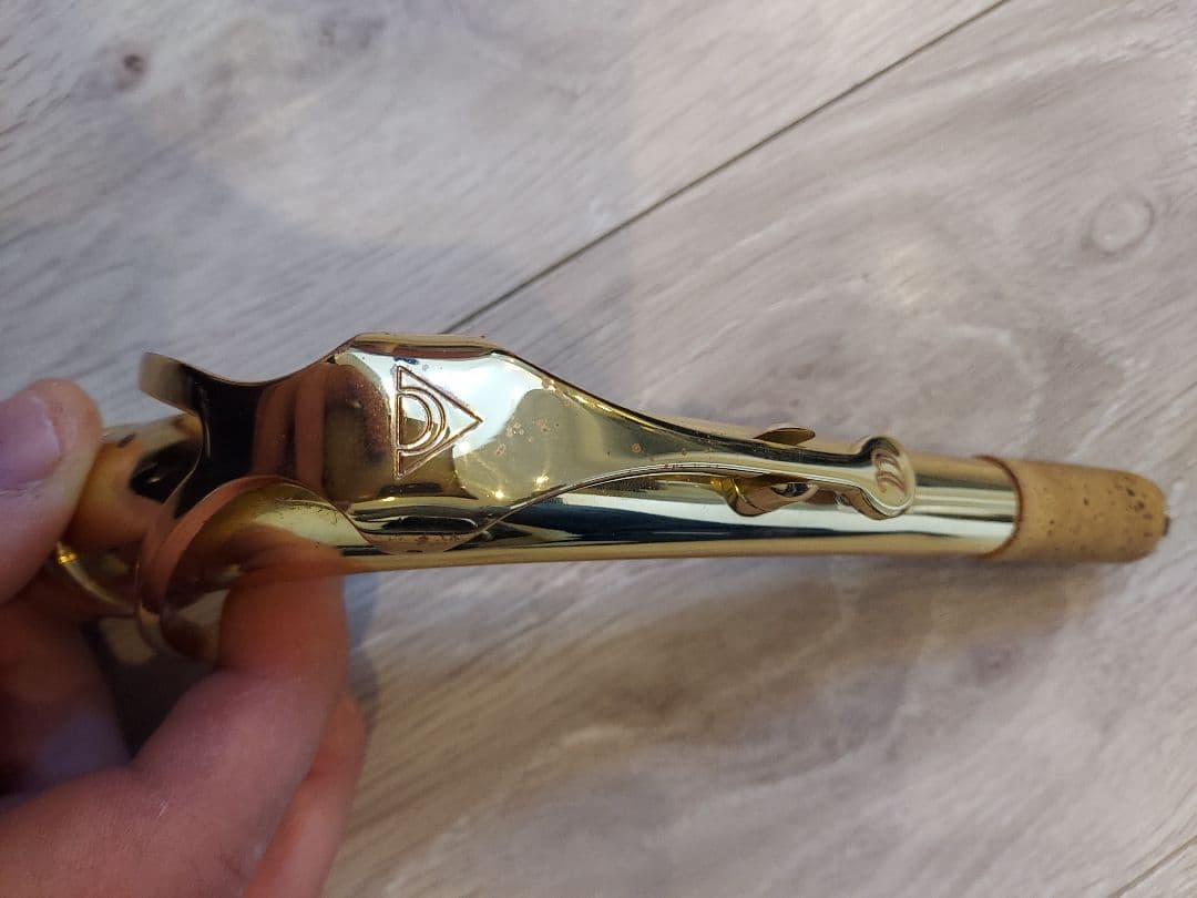 antigua アンティグラ　アルトサックス