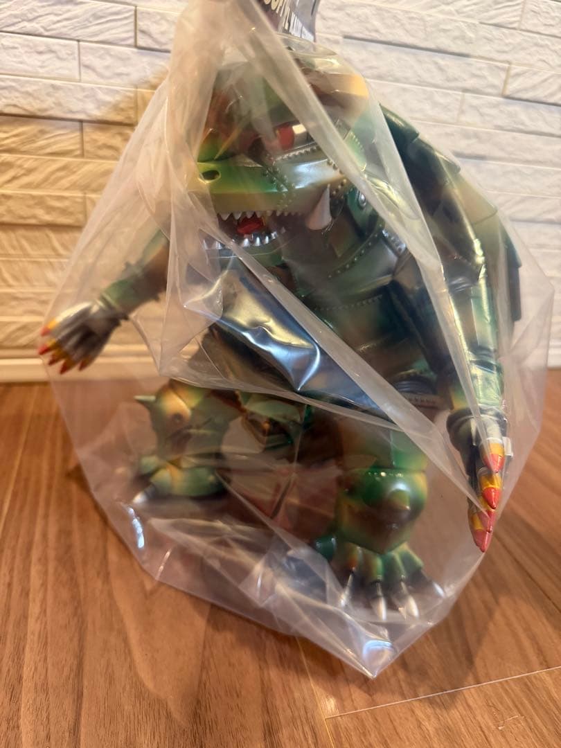 ソフビ ブロッパス mecha genbura 迷彩カラー ガメラの通販はau PAY