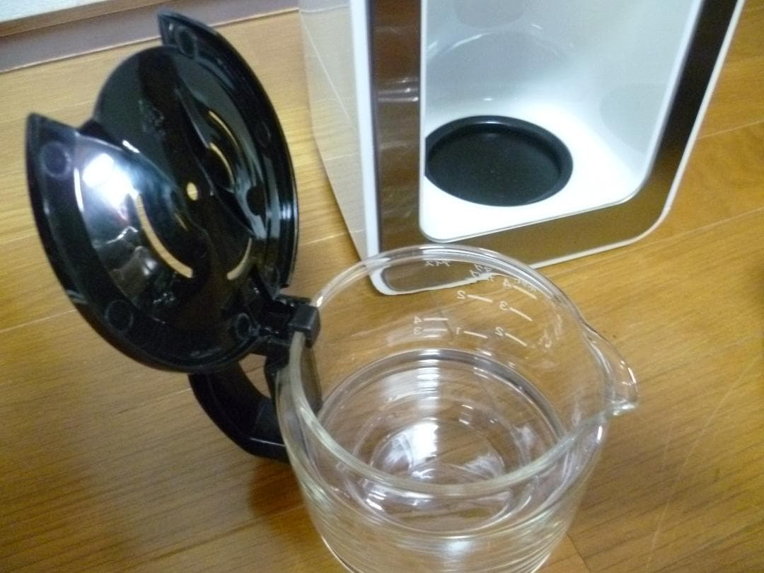 siroca シロカ 全自動コーヒーメーカー ホワイト SC-A112LX - メルカリ