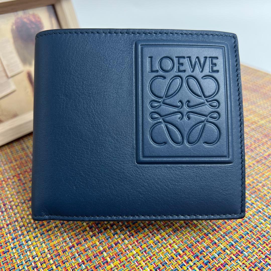 ✨極美品✨ LOEWE ロエベ バイフォールド　ウォレット　サテンカーフ