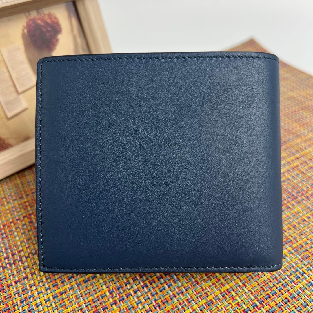 ✨極美品✨ LOEWE ロエベ バイフォールド　ウォレット　サテンカーフ