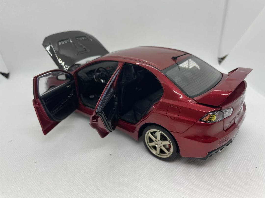 VIAT 1/18 101-107 三菱 ランサー エボリューション X