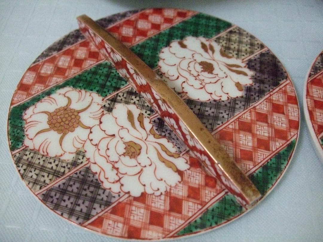 ☆古美術品・古伊万里 金蘭手 蓋物碗 茶碗5客組 牡丹・吉祥文 木