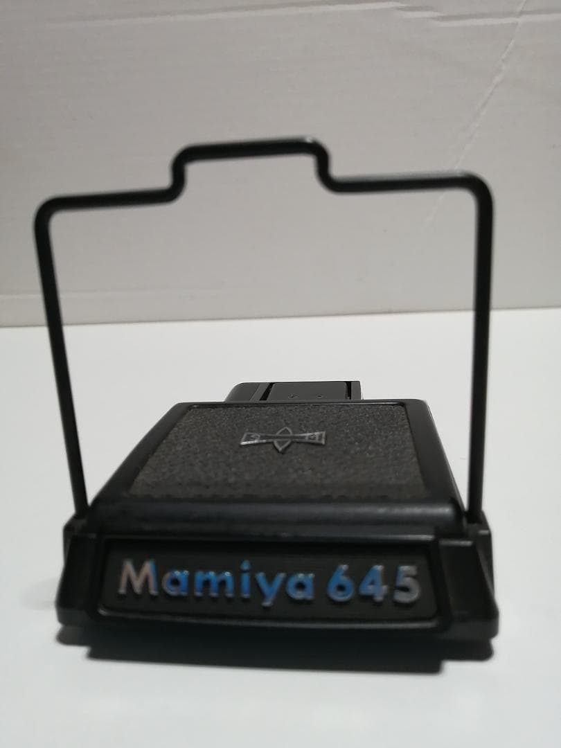 ご覧頂きありがとうございます!　マミヤ645用ウエストレベルファインダーです。