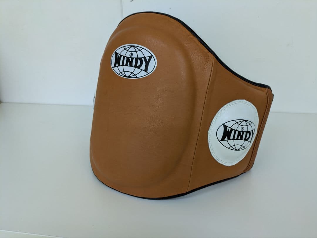 WINDY ボディミット ブラウンの通販はau PAY マーケット - 輸入雑貨の