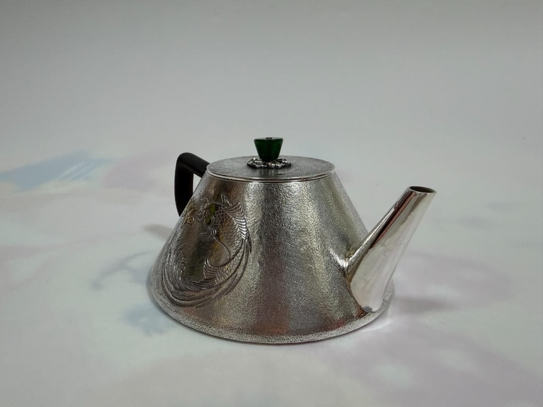 純銀製 鯉と蓮文 玉石摘 唐木手 急須 銀瓶 煎茶道具 - メルカリ