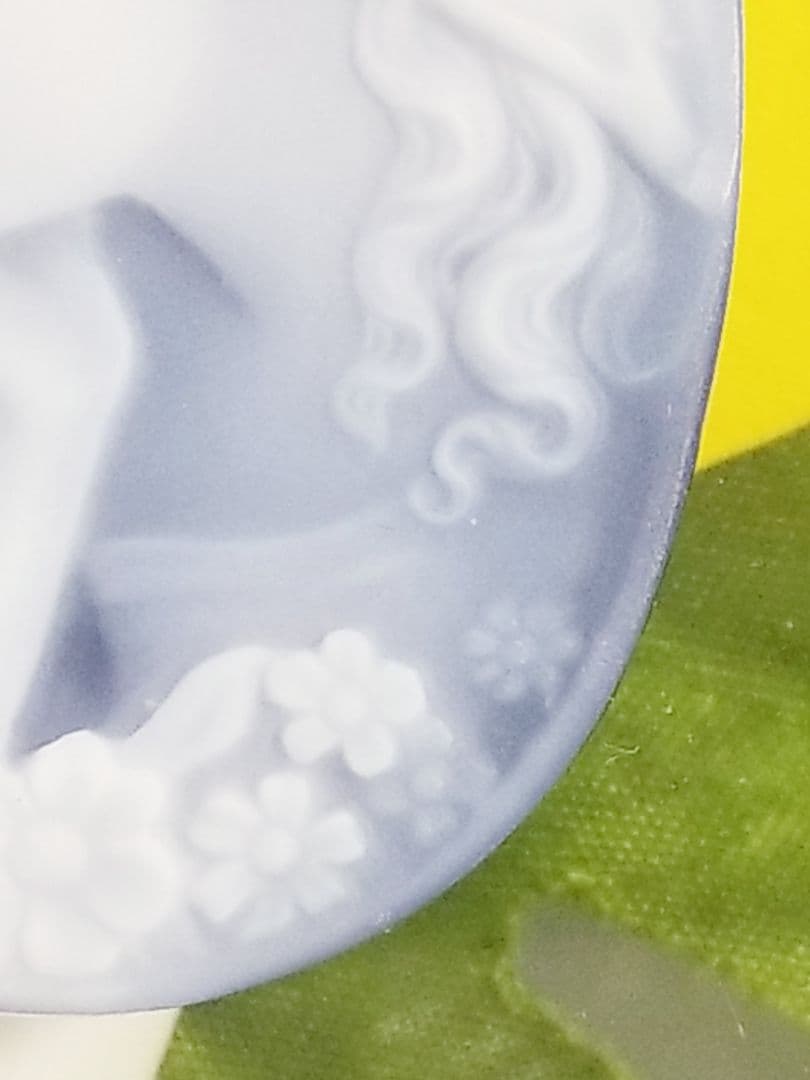 herb　KM-124 【ハンズ・ペーター・ミュラー】作青瑪瑙カメオルース