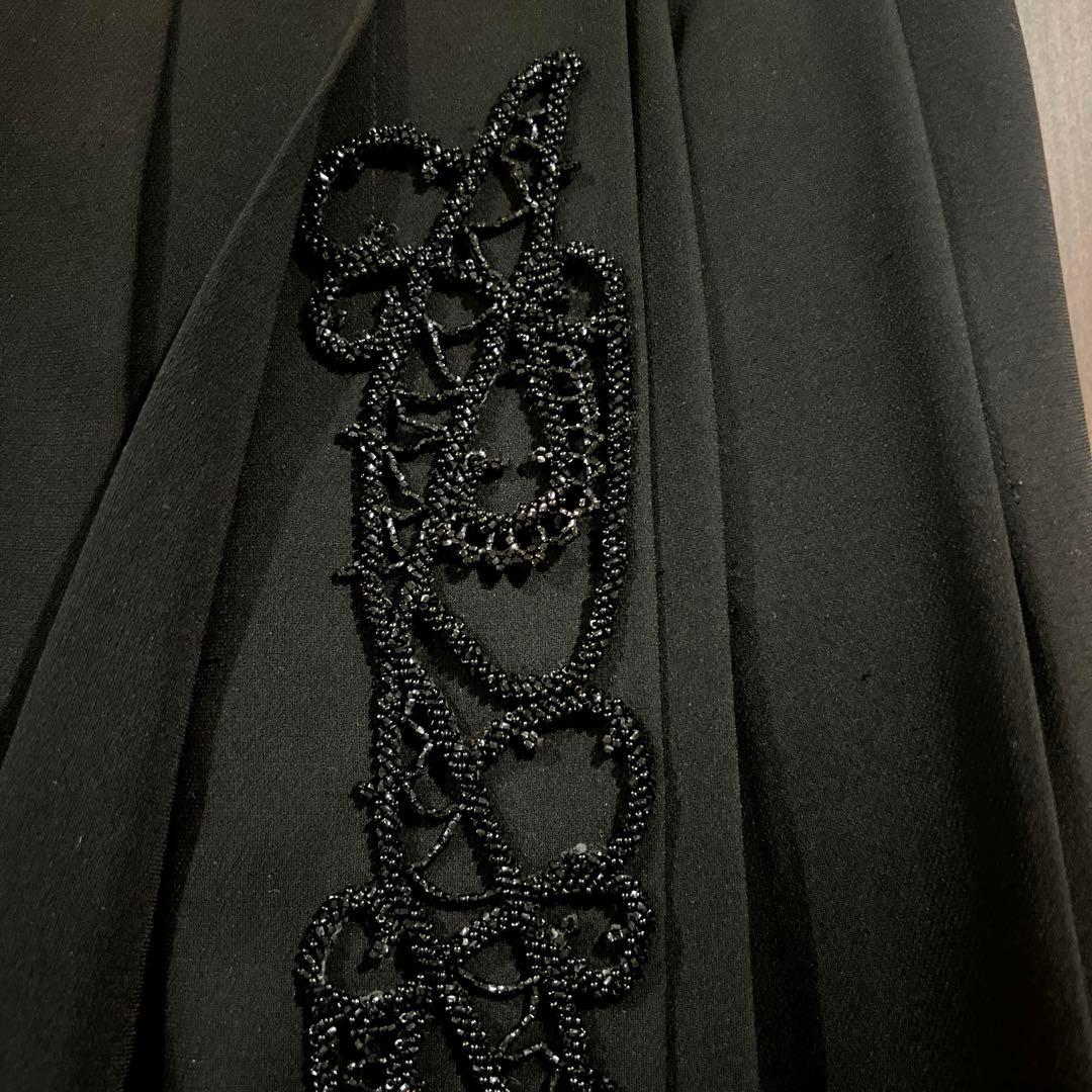 PRADA 巻きスカート　ボックスプリーツ　ビジュー付き　ブラック