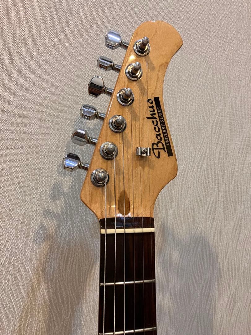 Bacchus（旧ロゴ） BST-250R エレキギター
