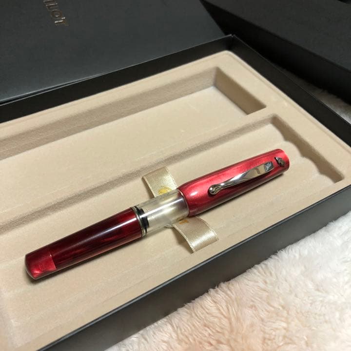 ☆スティピュラ ヴェド ルビーノ 万年筆 旧型 吸入式 ニブF