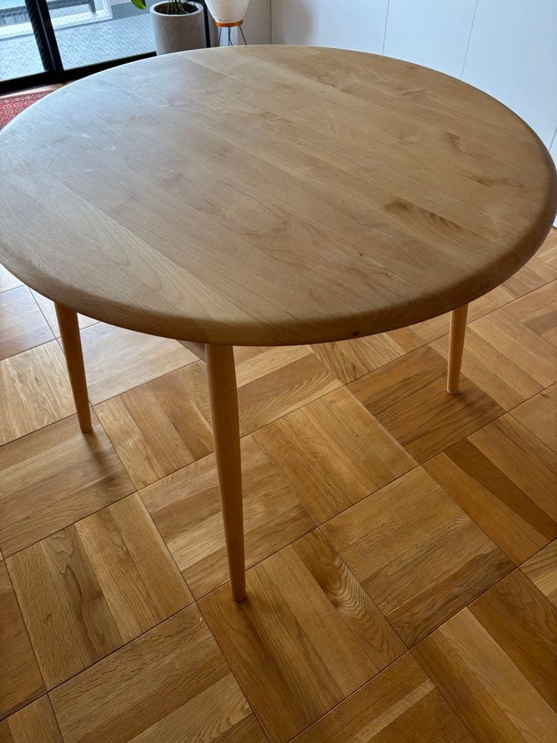 ダイニングテーブル MOMO NATURAL MOCHA 950 TABLE ALDER