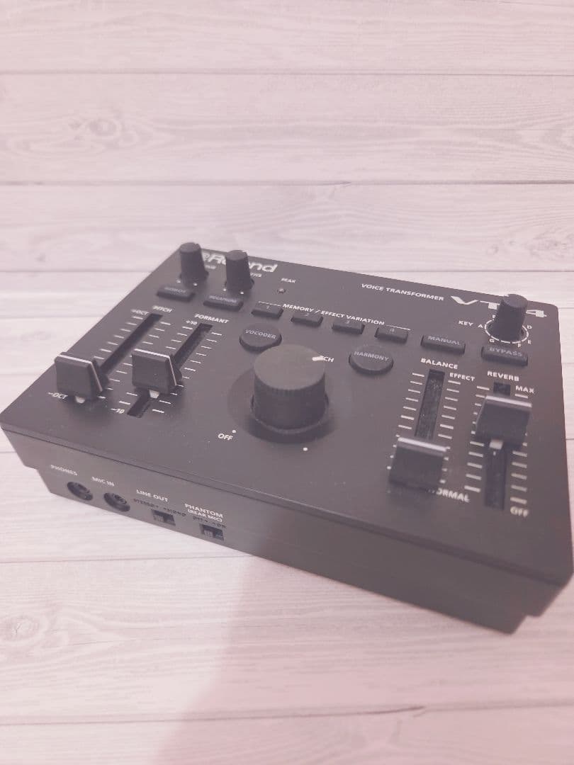【一度のみ使用＊美品】Roland VT-4 ボイストランスフォーマー Amazon | Roland ローランド ボイストランスフォーマー VT-4 ボイス