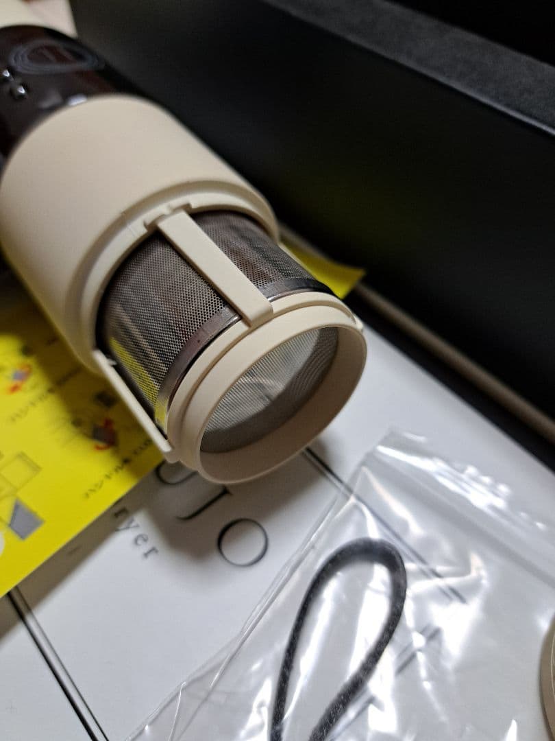 キヌージョ ドライヤー 絹女