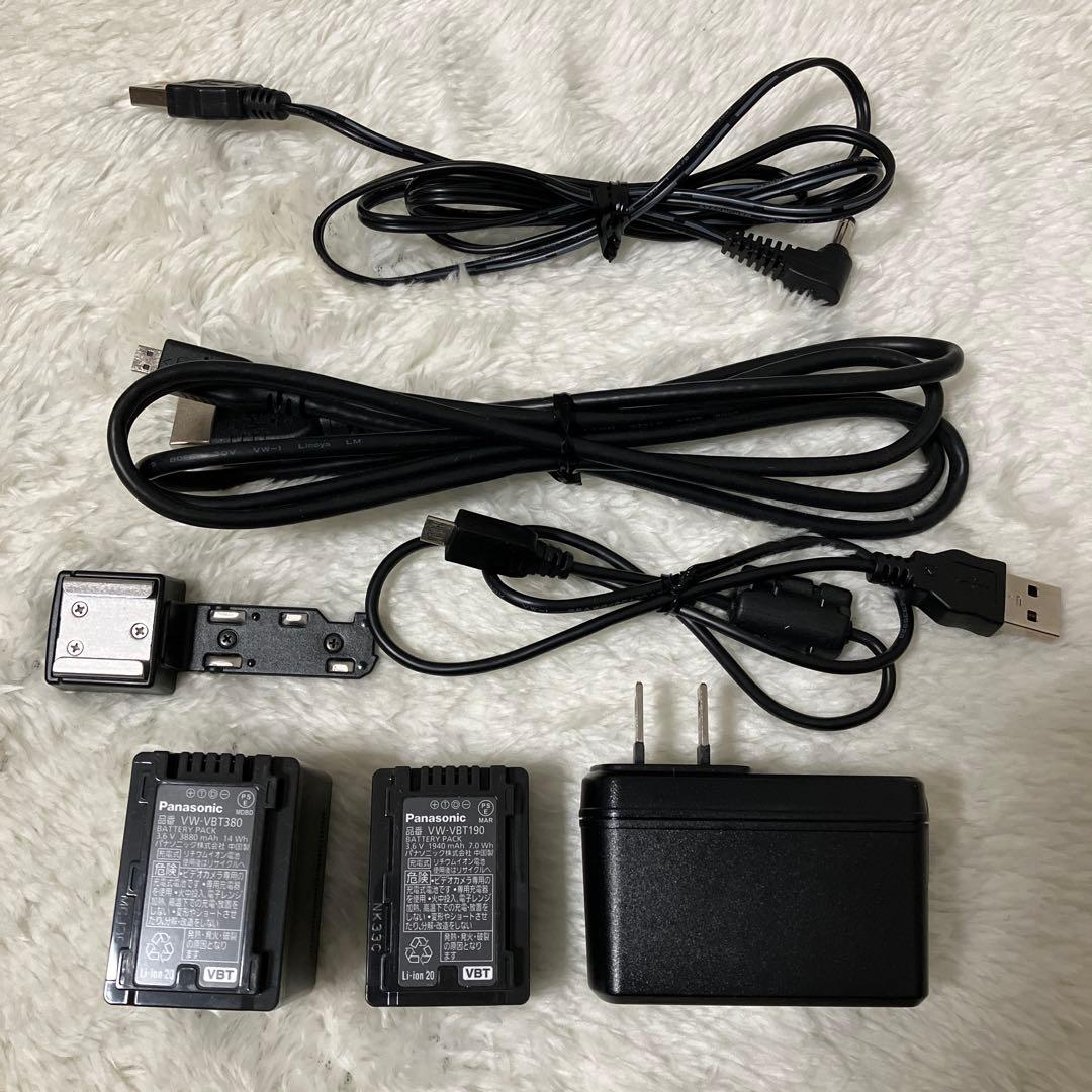 【極美品】箱有　Panasonicデジタル4Kビデオカメラ HC-VX980M