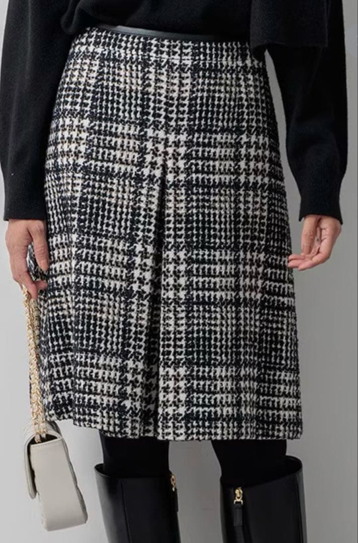 23区　サイズ50 ボックススカート