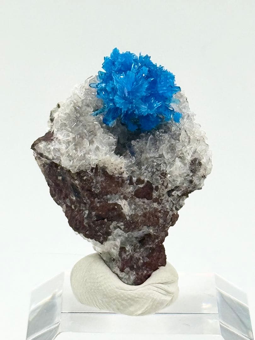 カバンサイト インド産 原石 鉱物標本 ペンタゴナイト 鉱石 水晶