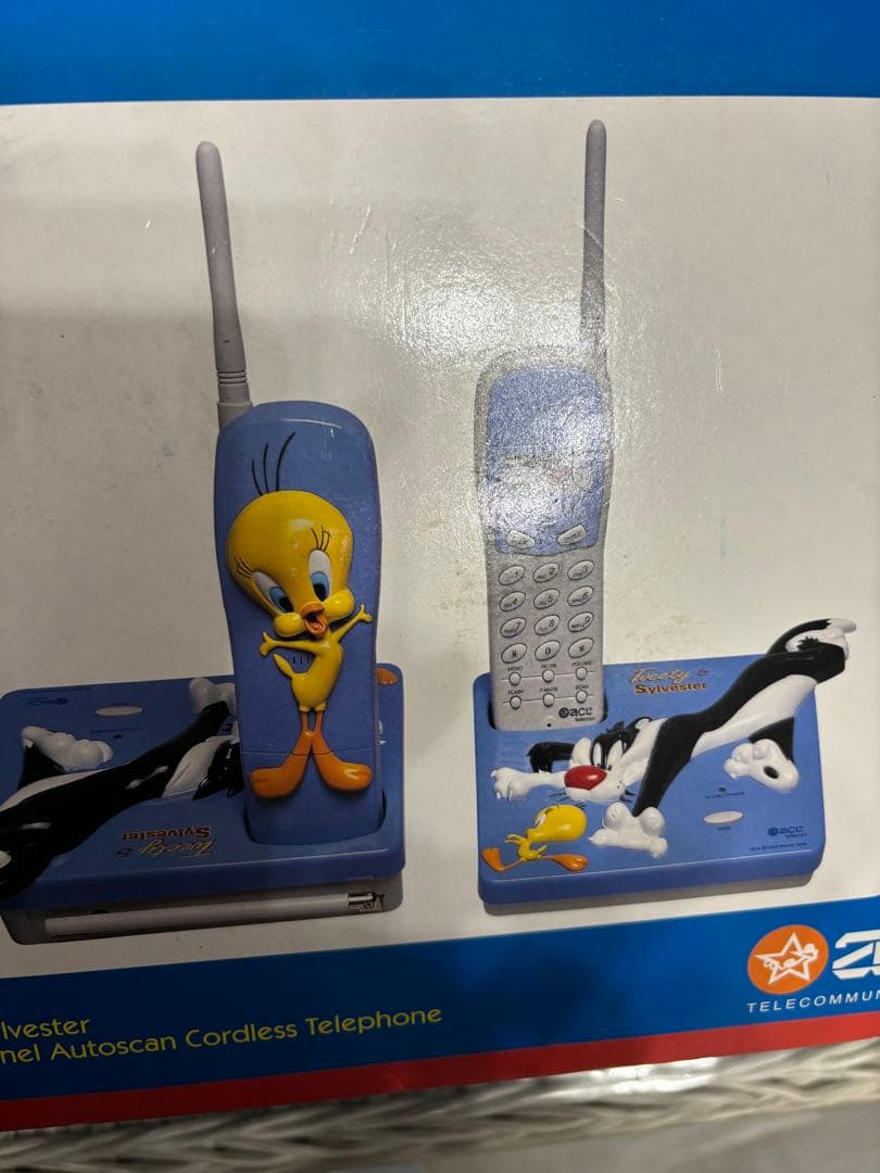 ルーニーチューン トゥイーティー 電話 コードレス ルーニーチューン