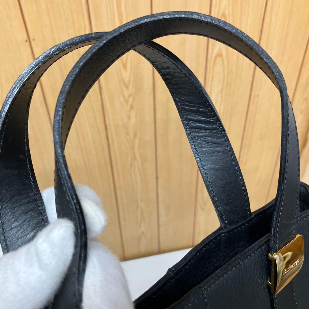 E22 Burberry バーバリー レザー トートバッグ ハンドバッグ
