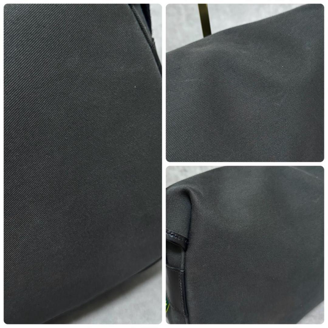 arata Brady アリエルトラウト スモール チャコール ショルダー