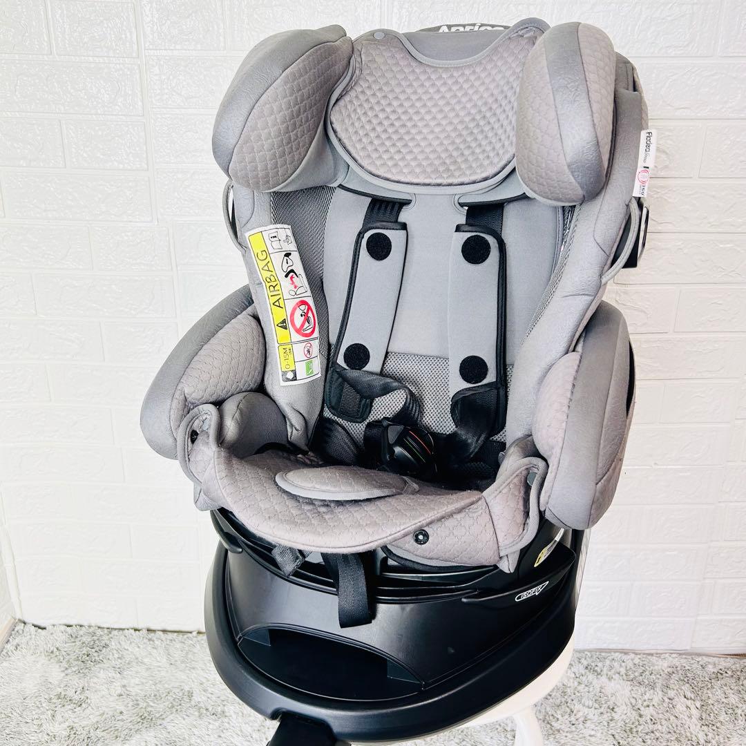 美品 アップリカ チャイルドシート フラディアグロウ ISOFIX プレミアム