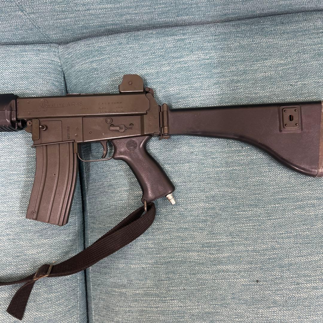 AR-18 ブラック ストラップ付き