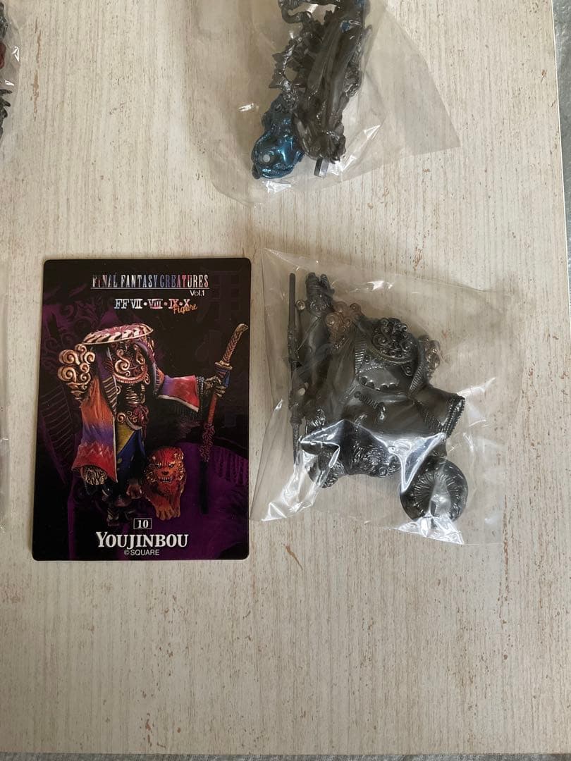 FF クリーチャーズ　フィギュア　メタリックバージョン9個セット