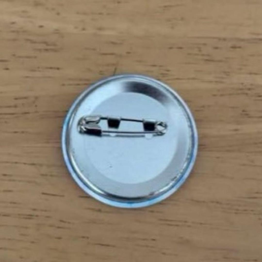 工藤新一 ミニ缶バッチ 名探偵コナン - メルカリ