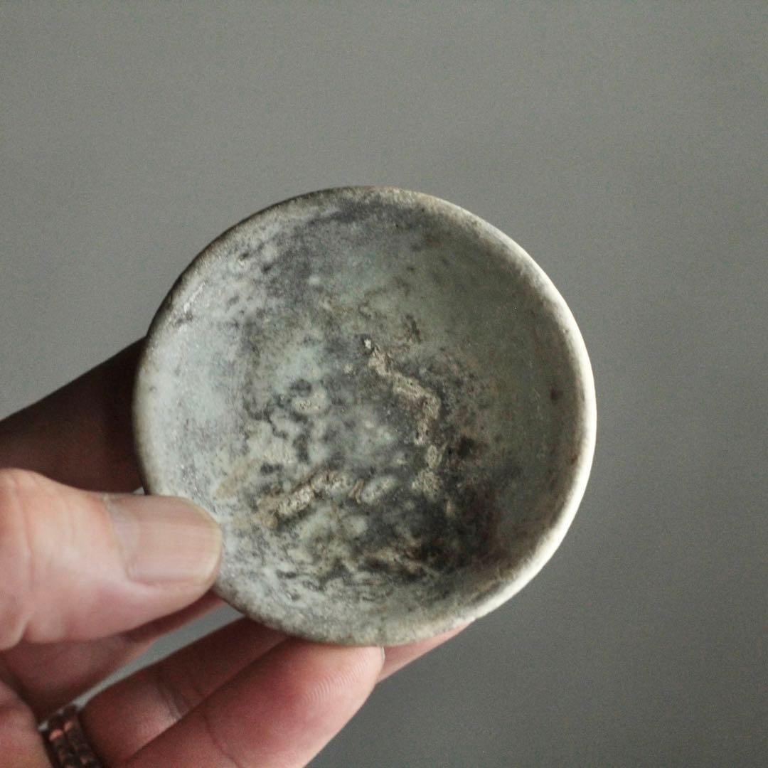 李朝 白磁 盃 ぐい呑み 古道具 古美術 朝鮮美術 - メルカリ