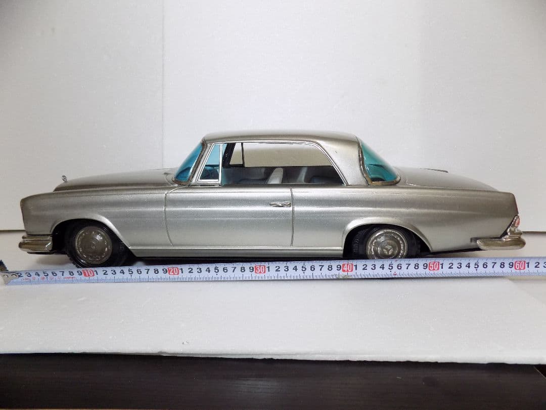 イチコー ブリキ 【Mercedes Benz 300SE シルバー】 箱付き