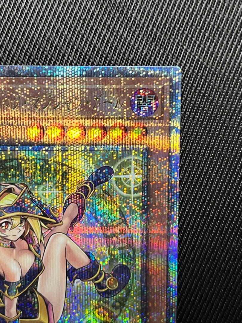 遊戯王　魔術師の弟子　ブラックマジシャンガール　25thシークレットレア 日版