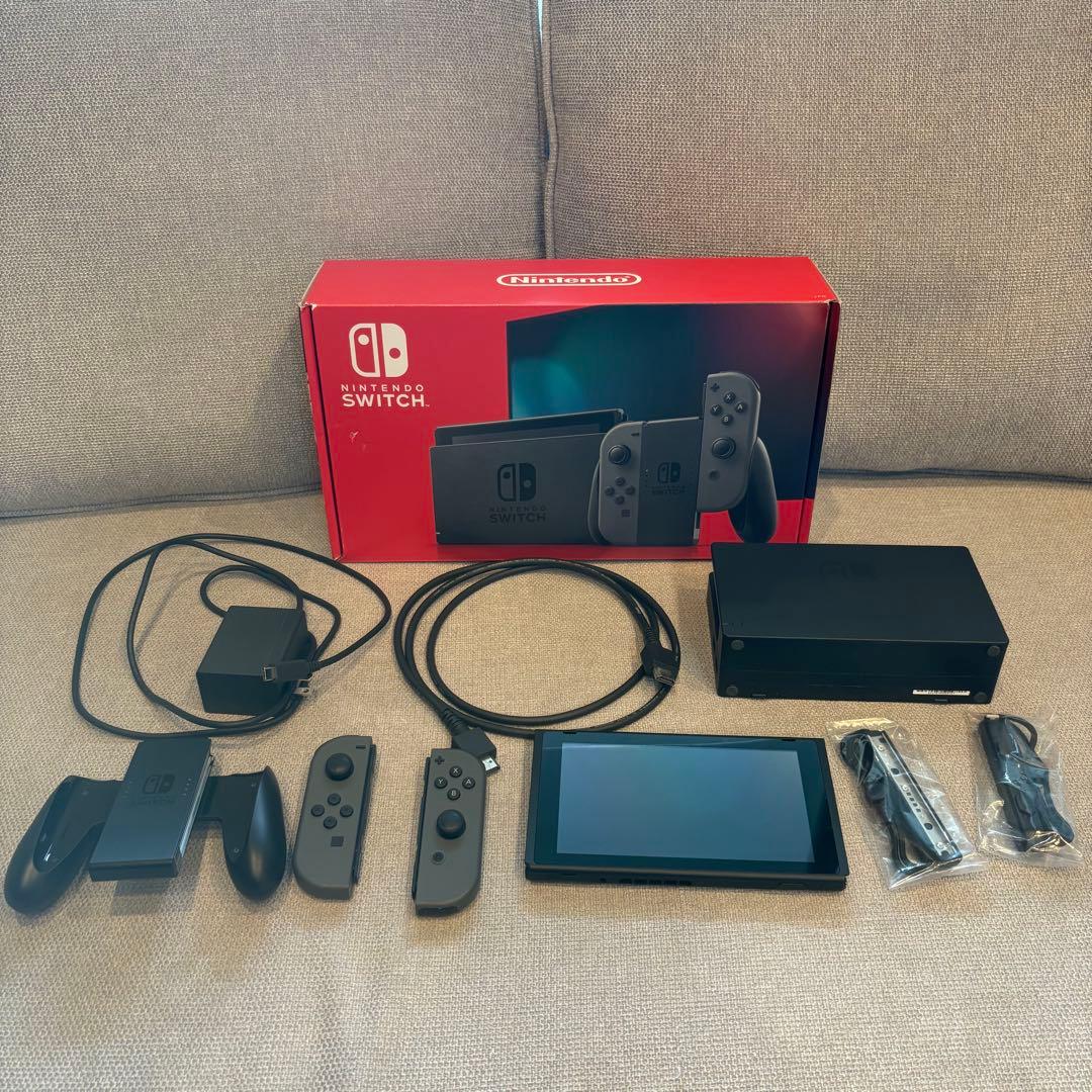 Nintendo Switch 本体（ニンテンドースイッチ）Joy-Conグレー
