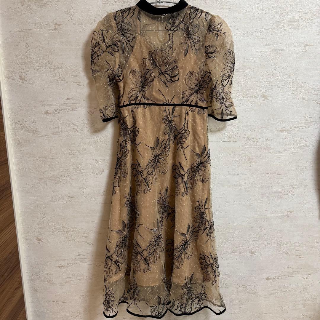 Leja 配色パイピングプチハイネック花柄刺繍ラメレースロング丈ドレスワンピース