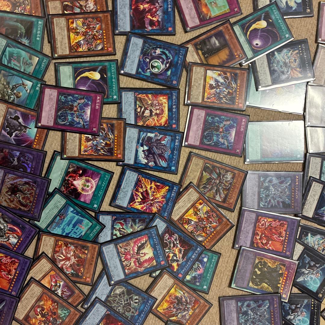 遊戯王引退品 全カードスリーブ付き - メルカリ