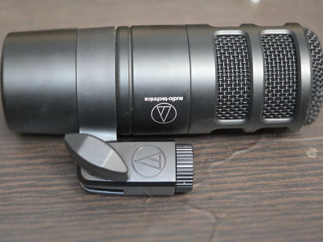 audio-technica AT2040 ダイナミックマイク　ポップガード付き