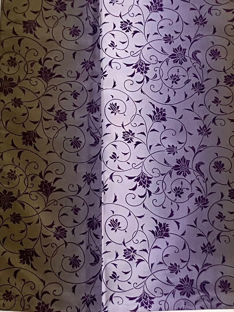 小宗林感應 染大島 本場縞大島紬 小紋 花唐草唐花 証紙 未使用に近いイ