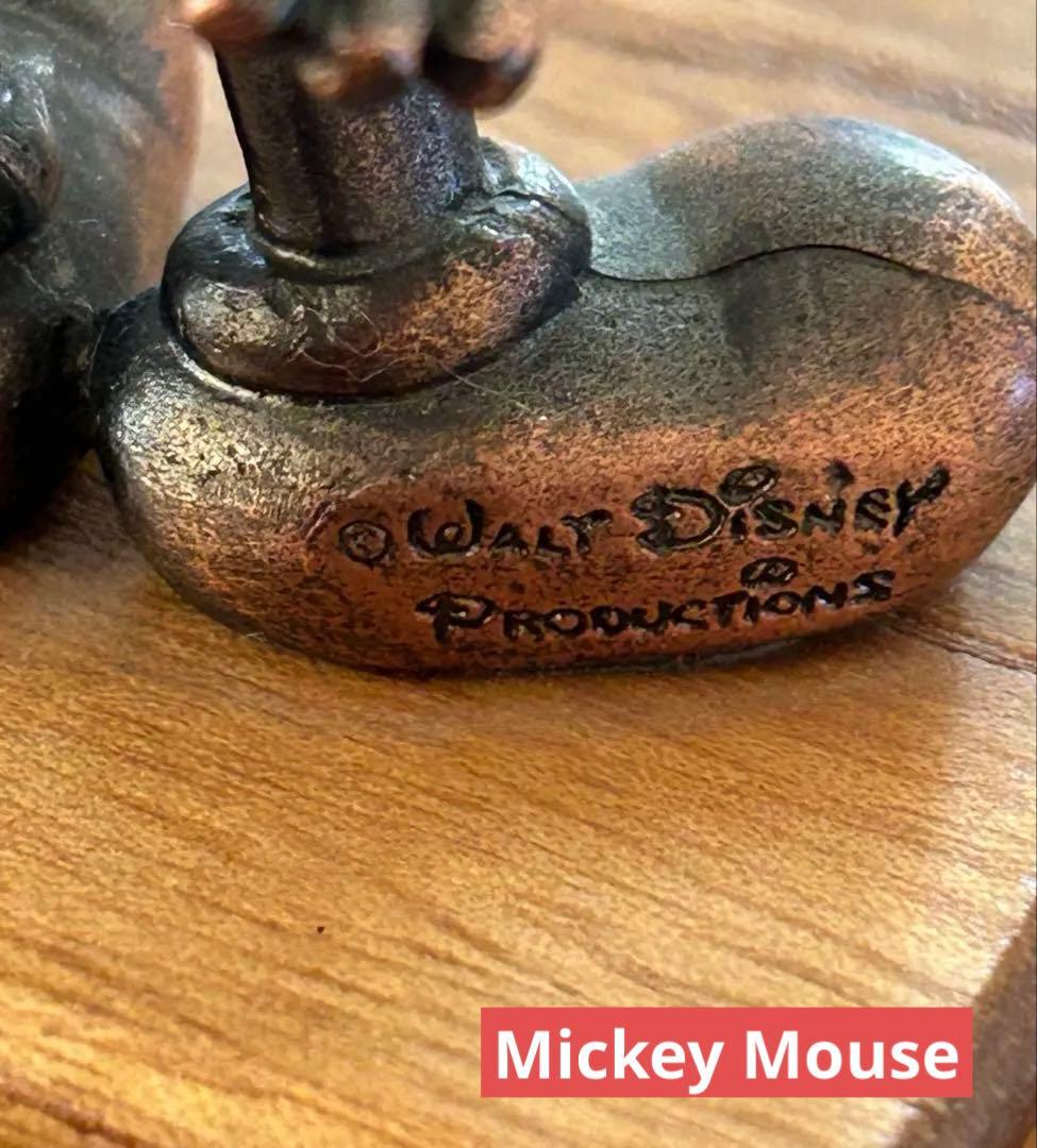 Donald DuckとMickey Mouseブロンズ像 金属製 フィギュア