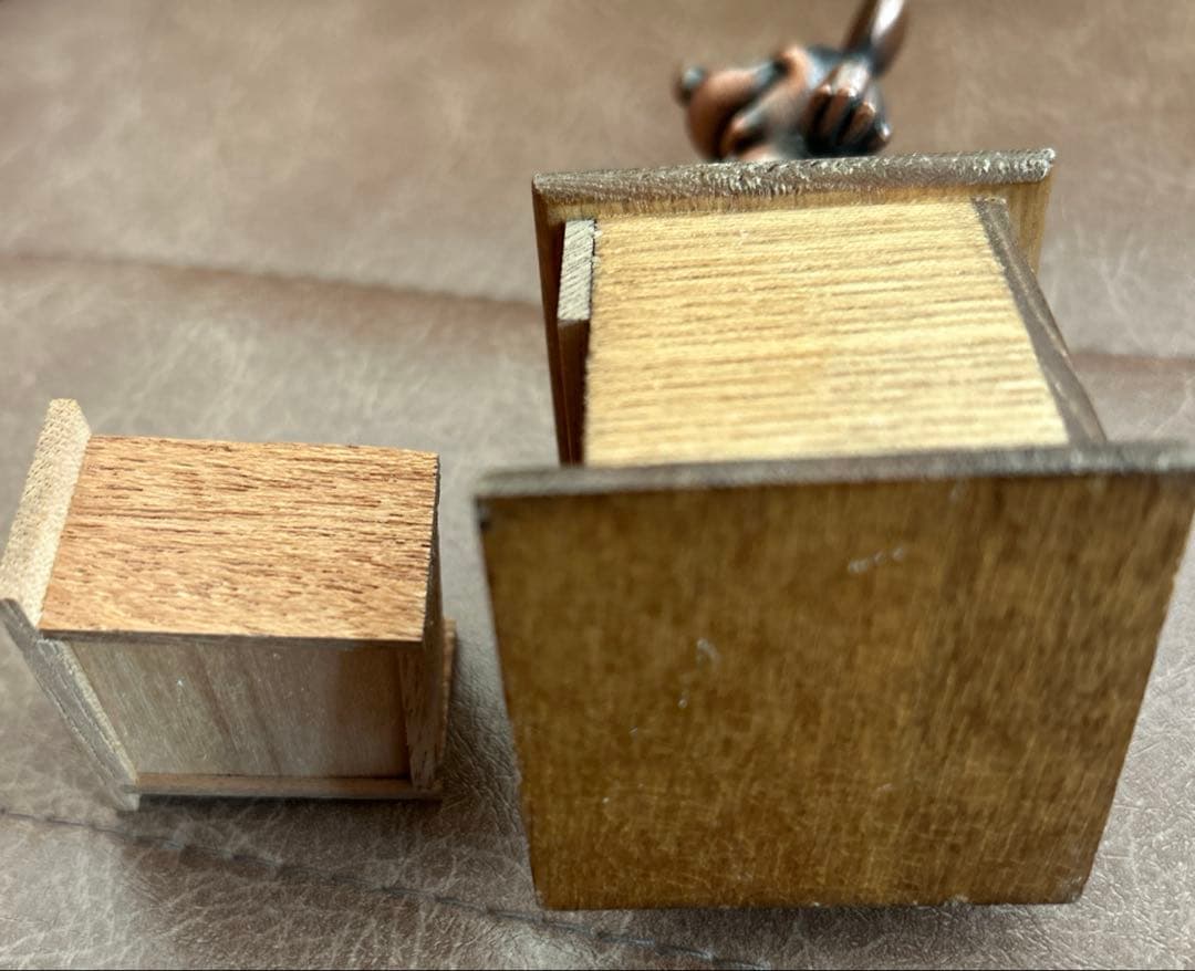 Donald DuckとMickey Mouseブロンズ像 金属製 フィギュア