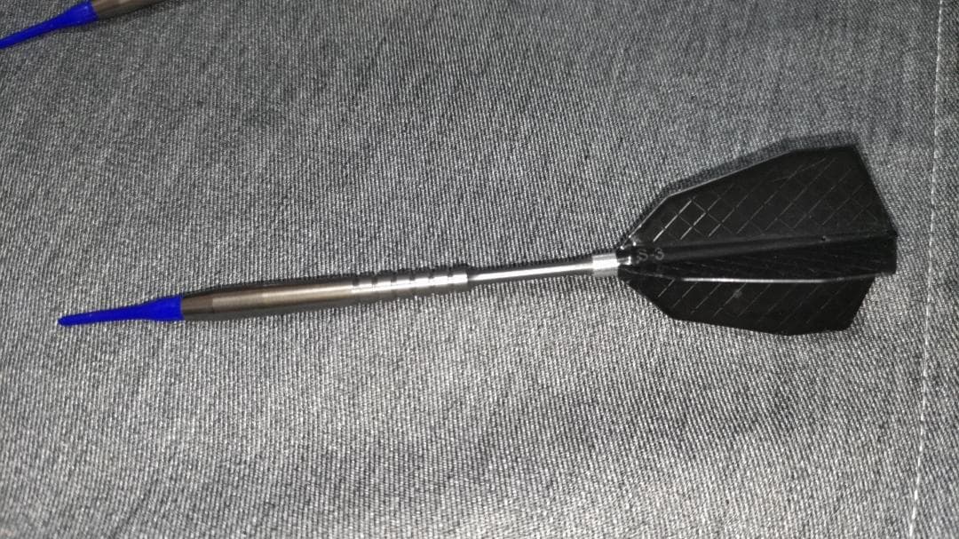 超希少　シャフトまで超硬　オ一ダ一品　唯一の飛び　 ダ一ツ　USED