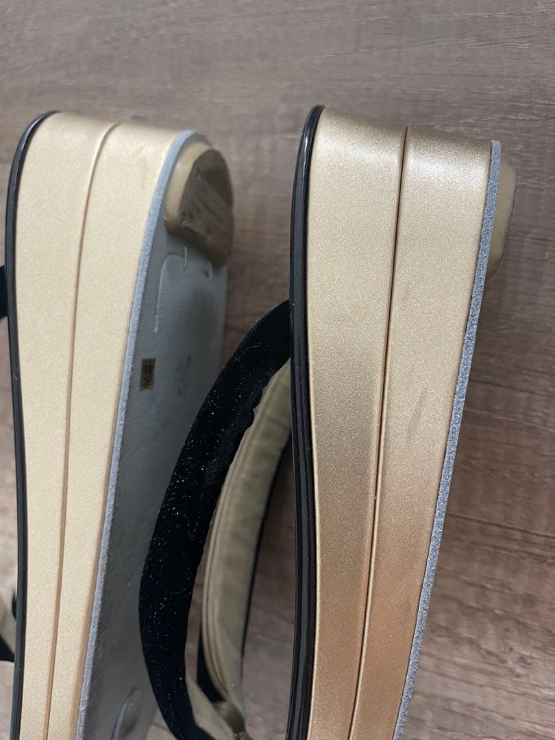 黒の厚底草履LLとファー付きバッグセット