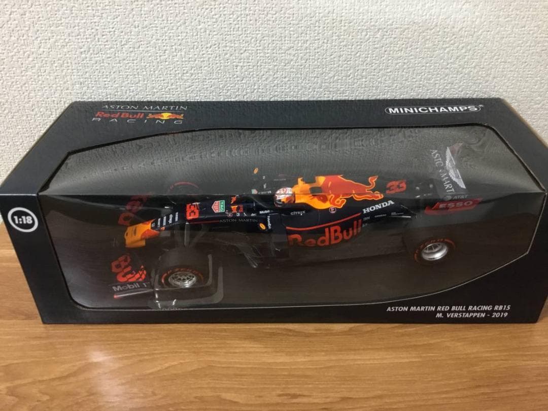 F1ミニチャンプス 1/18 レッドブルホンダ RB15 フェルスタッペンVER