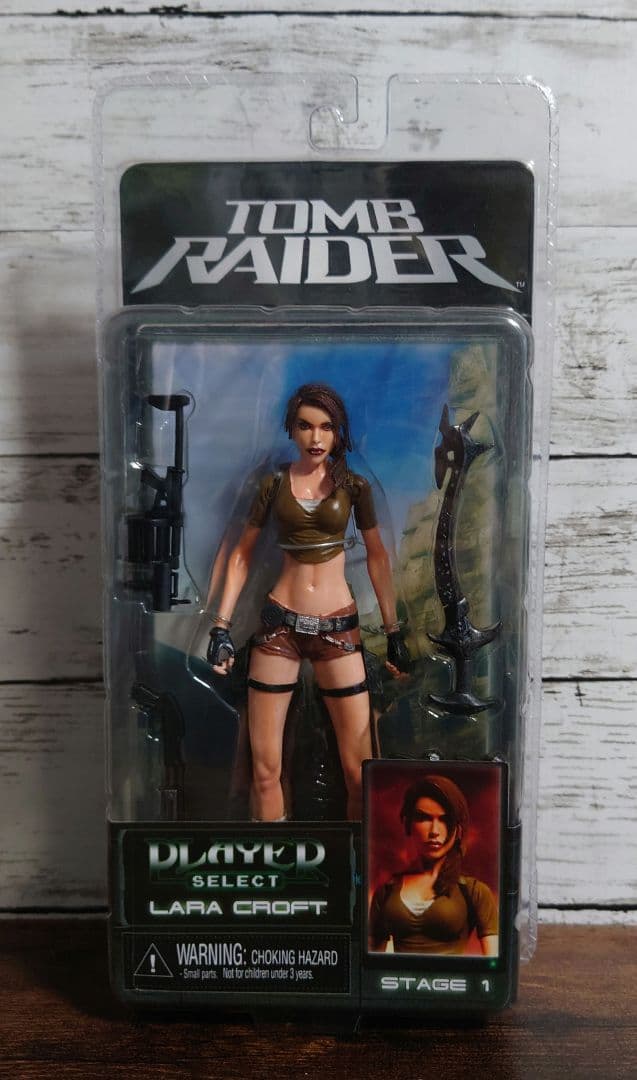 希少品 Tomb Raiderトゥームレイダー ララ・クロフト フィギュア