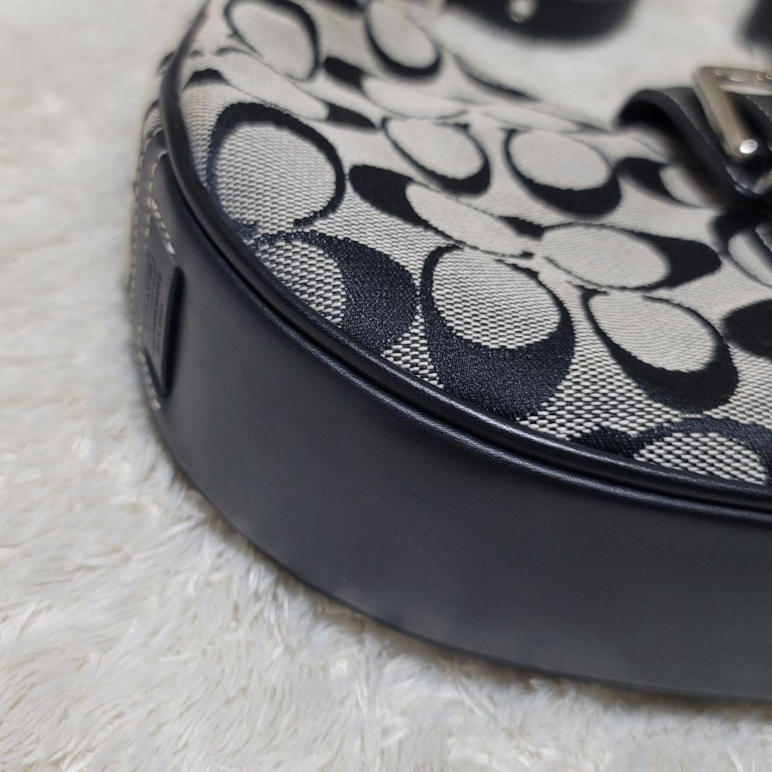 三日月型 極美品✨コーチ ハーフムーン ワンショルダー シグネチャー 専用袋