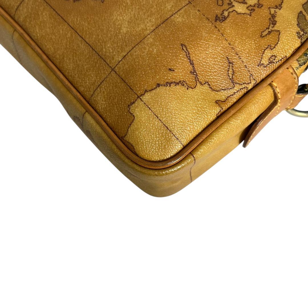 プリマクラッセ　ショルダーバッグ　世界地図柄　レザー　斜め掛け