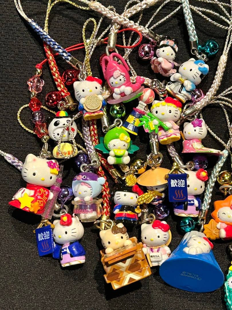 ハローキティ ご当地キティ　根付け　ストラップ　まとめ売り　限定　廃盤品　北海道